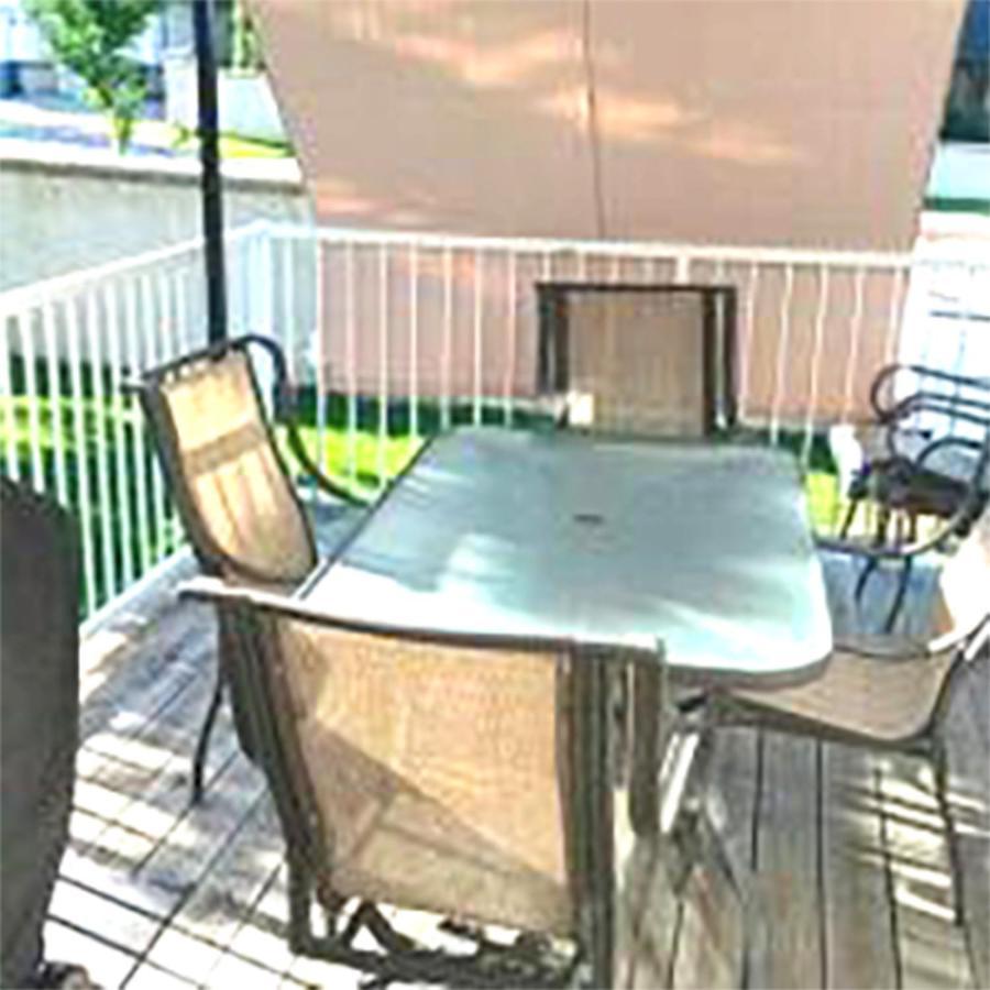 680 Sq Ft Private Space With Ensuite Bathroom YYC Exteriör bild