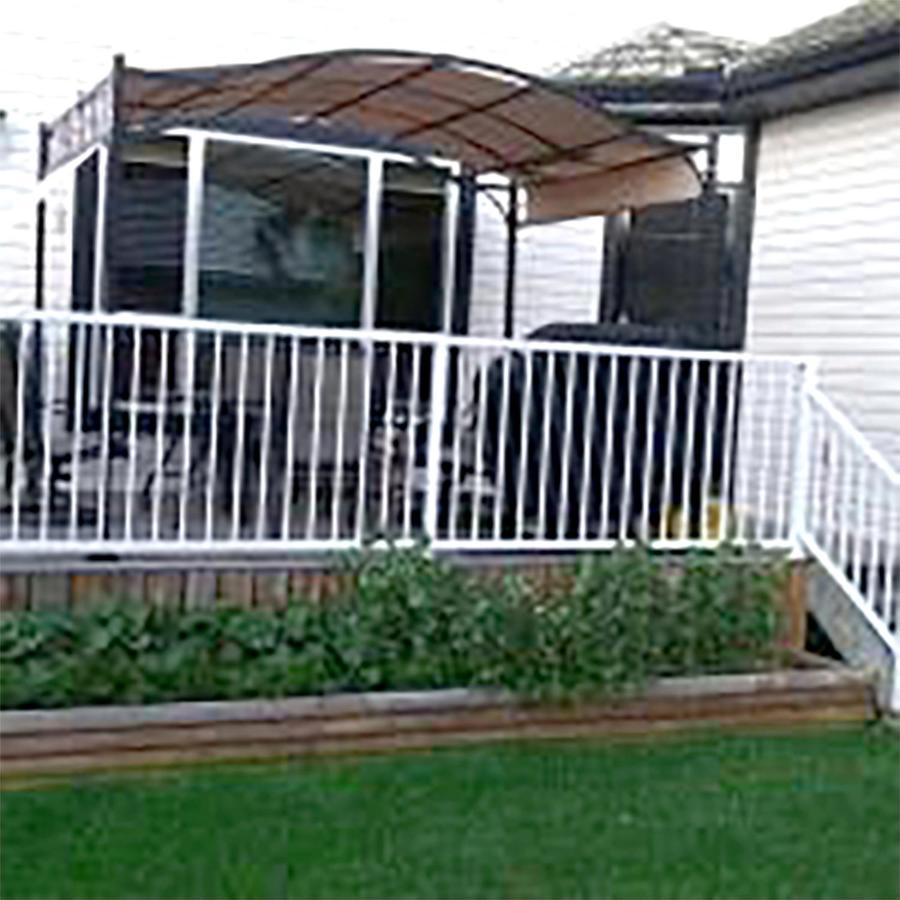 680 Sq Ft Private Space With Ensuite Bathroom YYC Exteriör bild